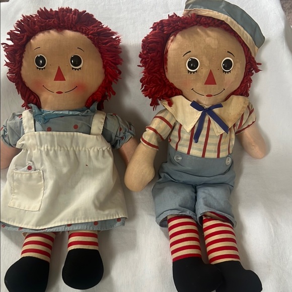 Vintage 1970’s Knickerbocker Raggedy Ann and Andy Dolls with I Love You Heart - Picture 2 of 15